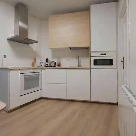 Acogedor Frente A La Playa Zurriola En Apartamento San Sebastián