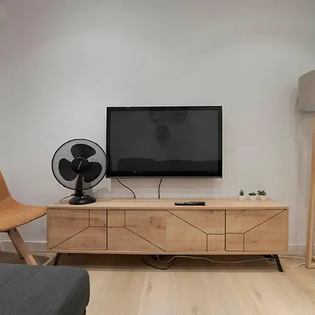 Apartamento Acogedor Frente A La Playa Zurriola En