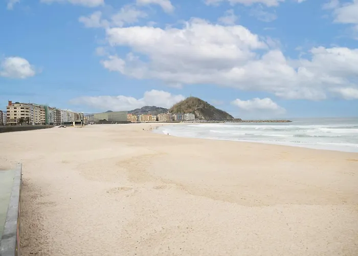 Reformado Con Encanto Junto A La Playa Zurriola, En Donostia - Apartment *