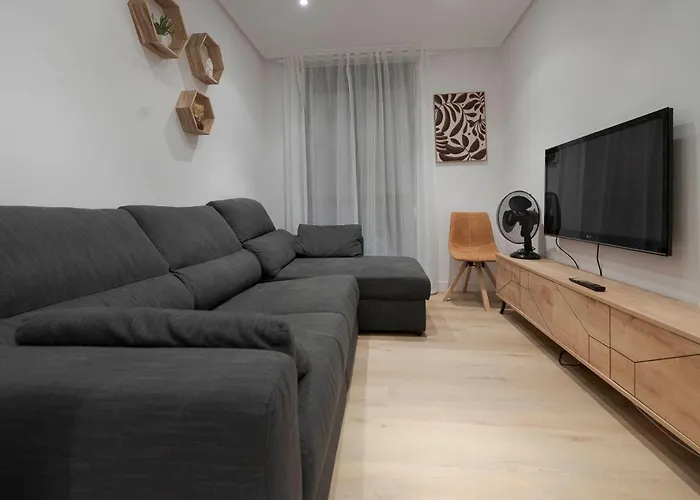 Apartment Reformado Con Encanto Junto A La Playa Zurriola, En Donostia -